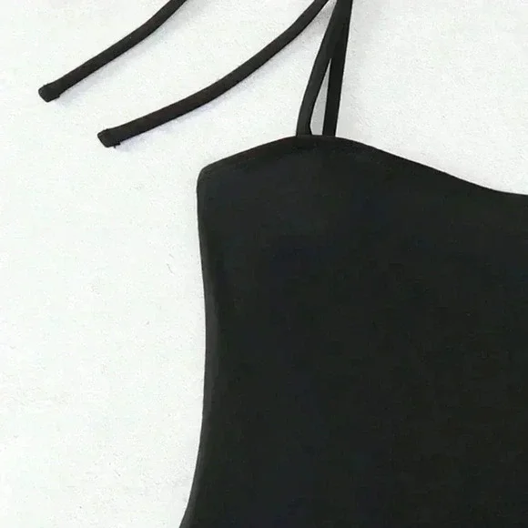 Black Vacation Style Women's Swim Summer Beach Solid Color One-Piece Swimsuit - Picture 5 of 5